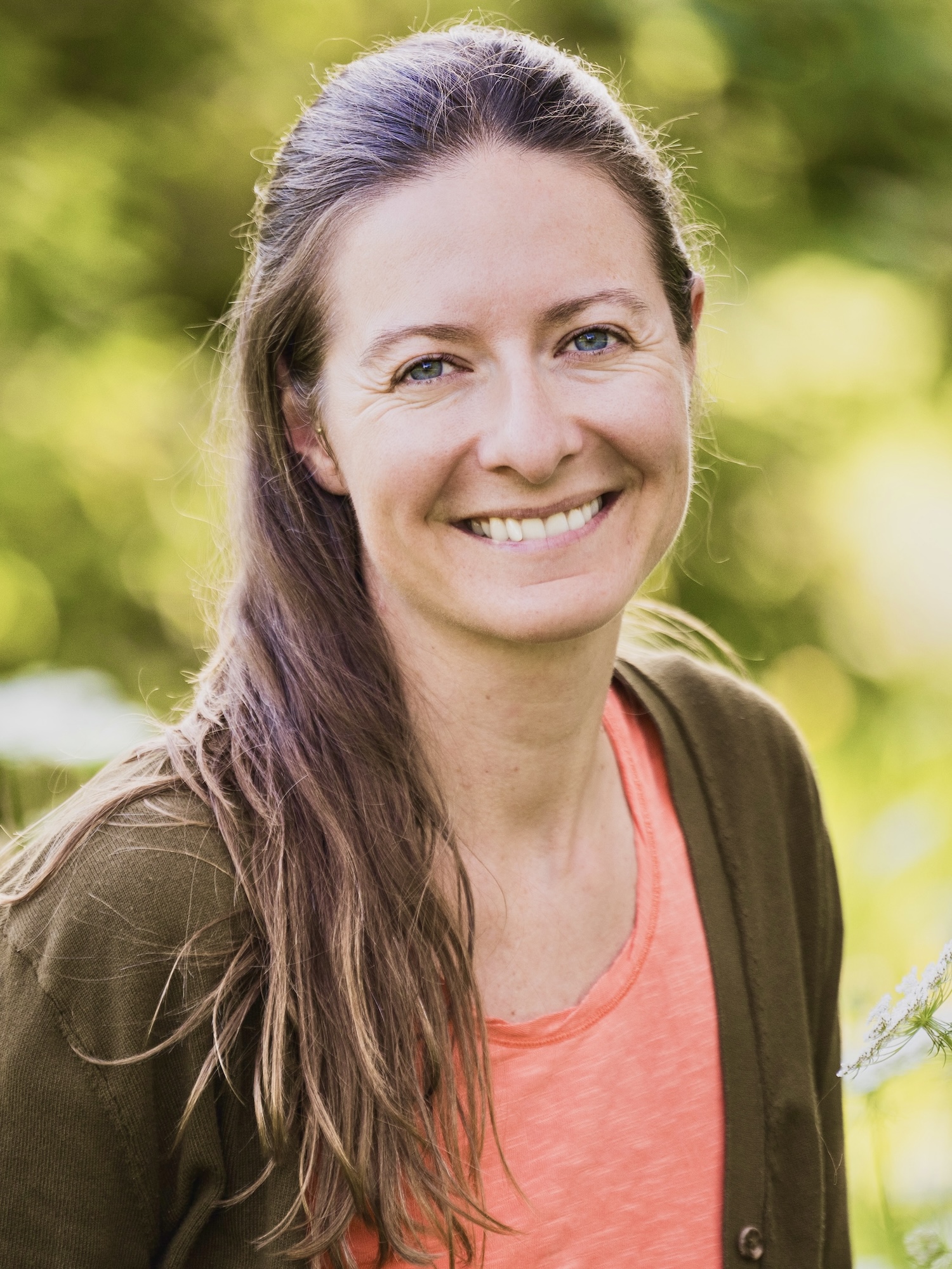 Carolin ist Kuscheltherapeutin im Netzwerk KuschelRaum.