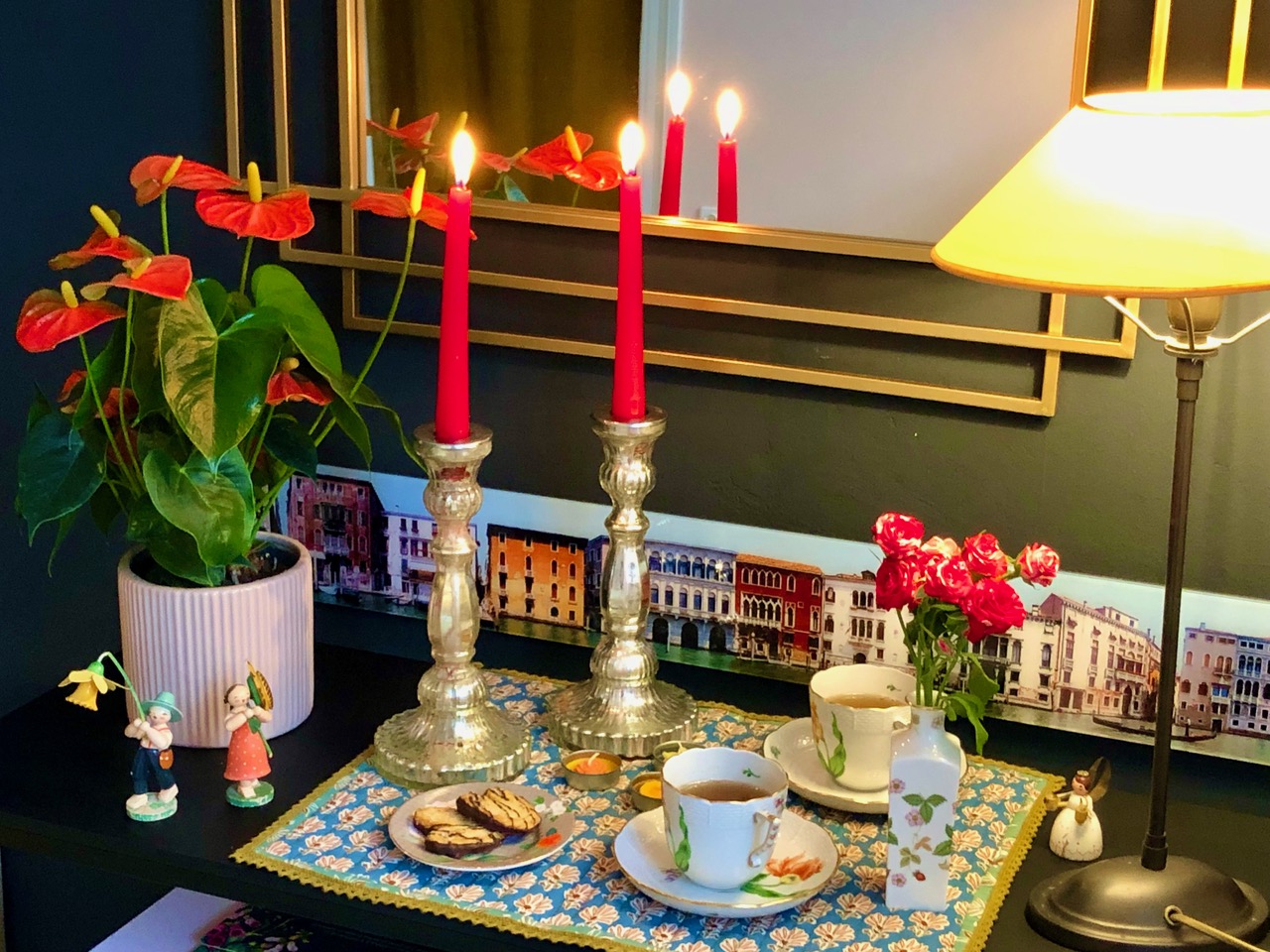 Blick in den KuschelRaum Berlin. Wohlig ankommen und sich verwöhnen lassen. Von Kuscheltherapeutin Stefanie.